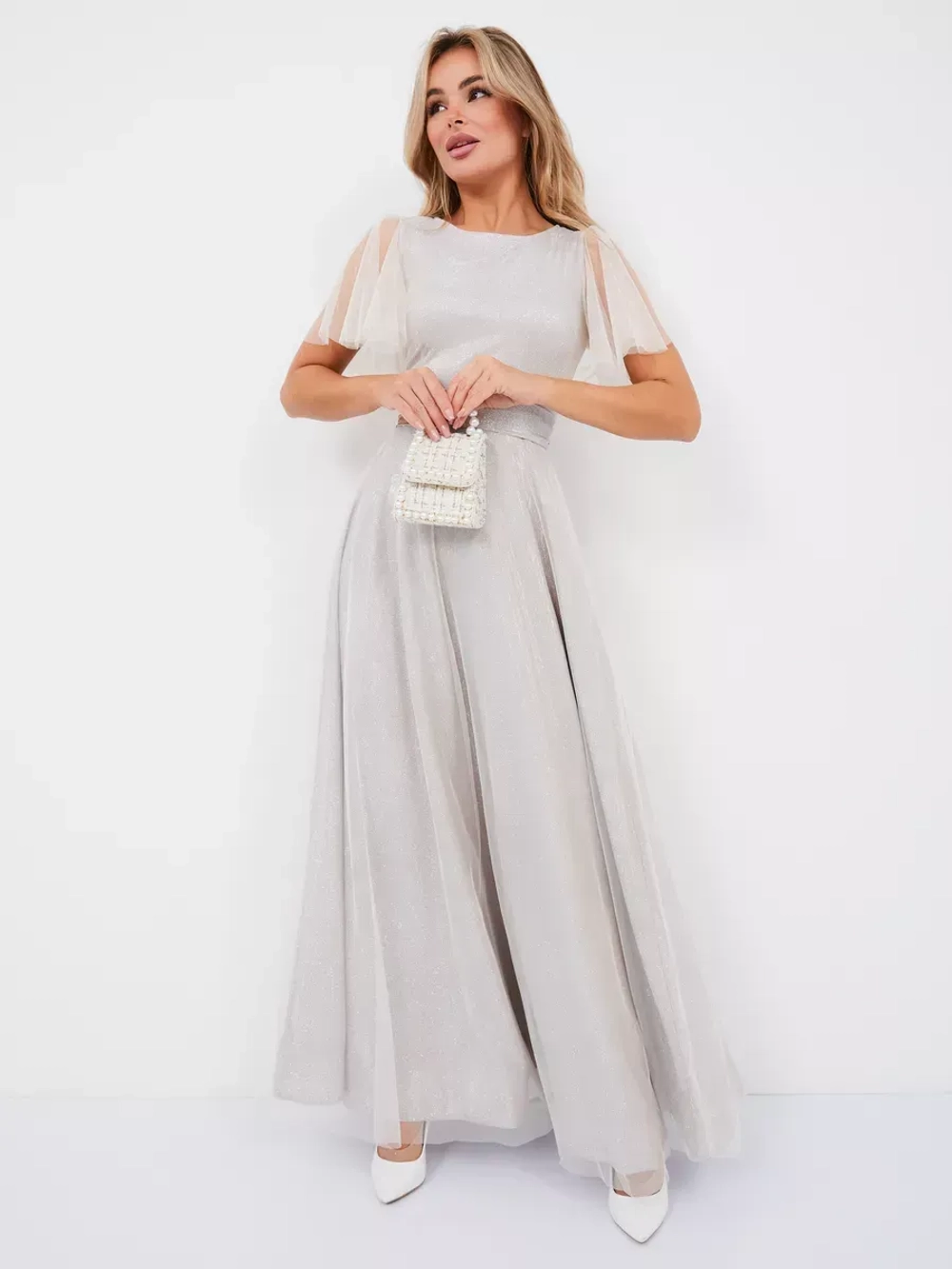 Платье вечернее блестящее