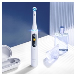 Насадки для зубной щетки ORAL-B iO Ultimate Clean белые 4 шт. для электрических щеток iO