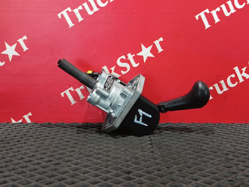 Кран ручного тормоза 2023г