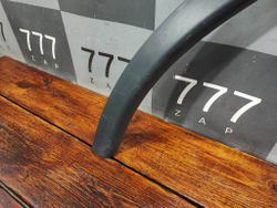 Накладка Расширитель крыла переднего правого Land Rover Discovery 5 (L462) 16-нв Б/У Оригинал LR082935