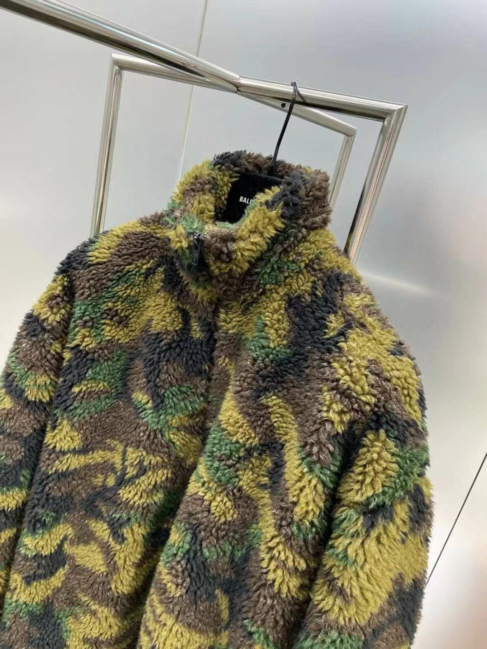 Шуба Balenciaga