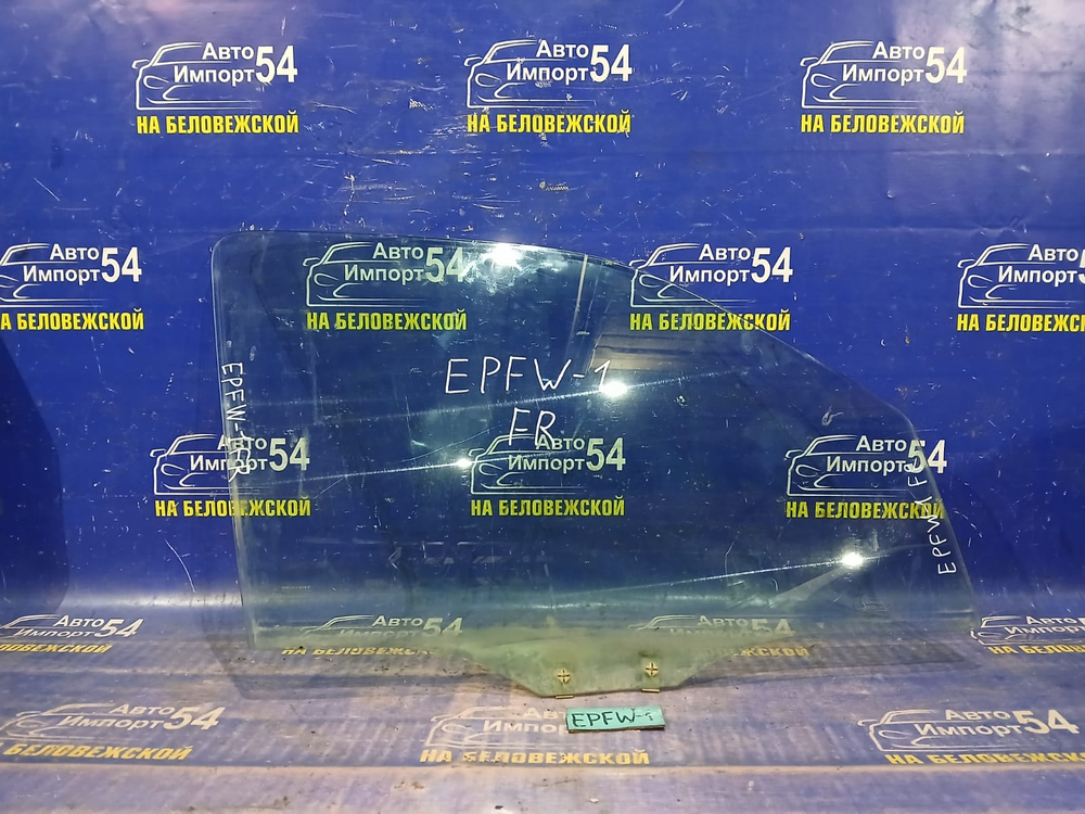 Стекло двери передней правой MAZDA TRIBUTE 2002