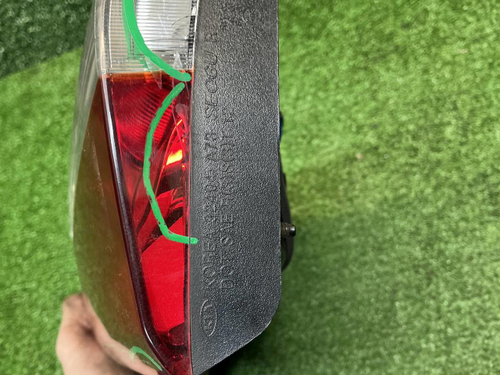 Фонарь правый внутренний Kia Cerato 3 13-16 седан