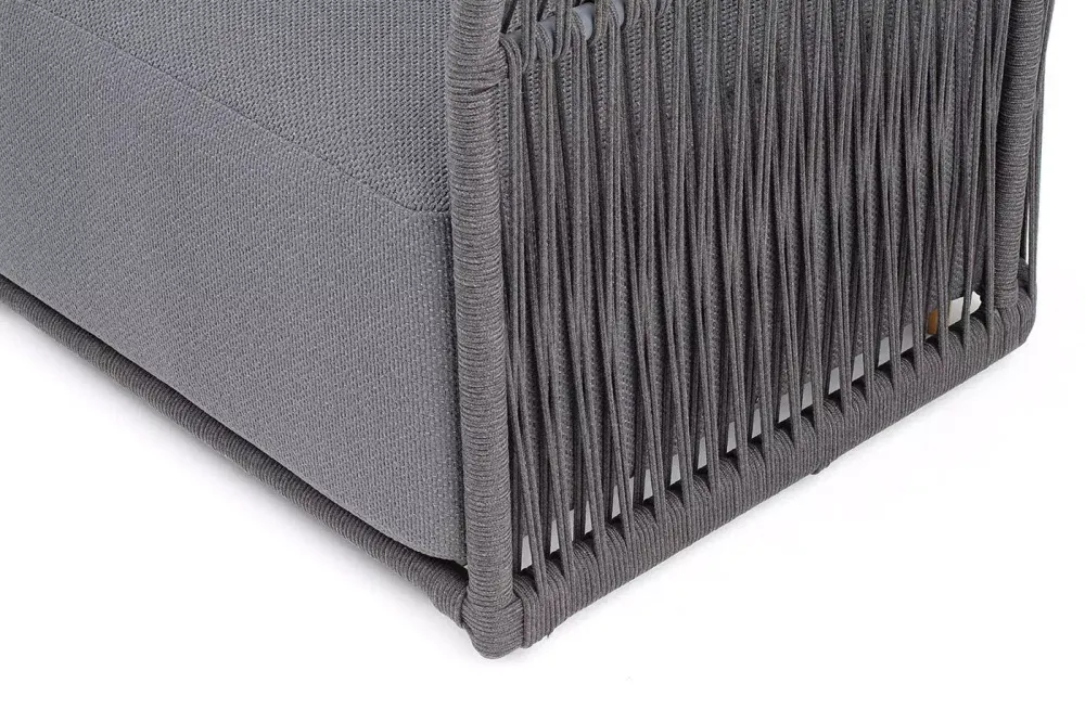 "Лугано" кресло плетеное из роупа, каркас алюминий темно-серый (RAL7024) муар, роуп темно-серый круглый, ткань темно-серая YB25-0027