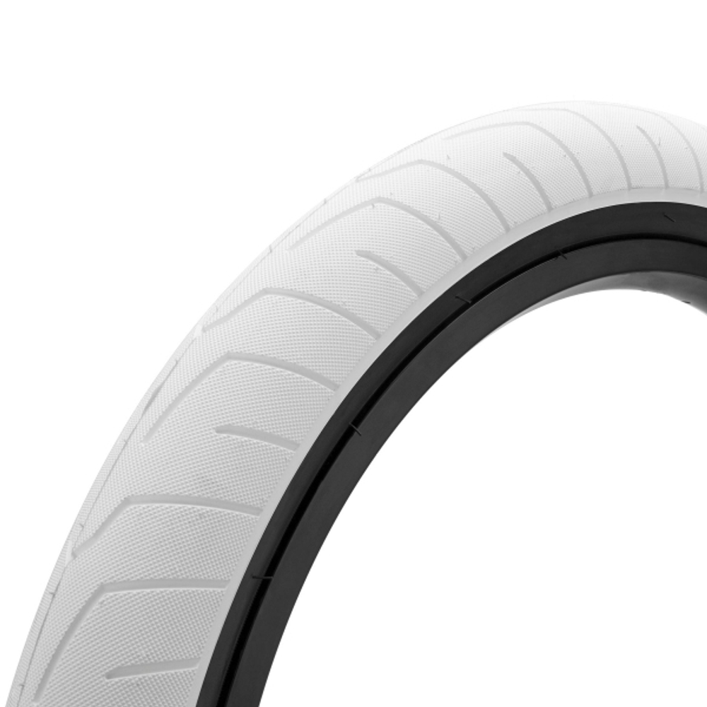 BMX Покрышка Kink Sever сталь 2.40" 60 psi (белый / черный бок) арт: K6730-24WHTBK