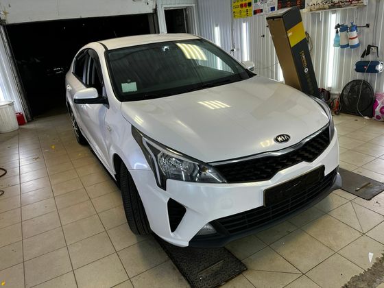 Перламутровая пленка белый глянец Shell White Gloss Carbins