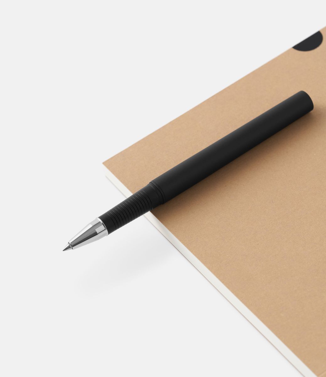 Kakimori Aluminium Rollerball Pen — ручка-роллер из алюминия