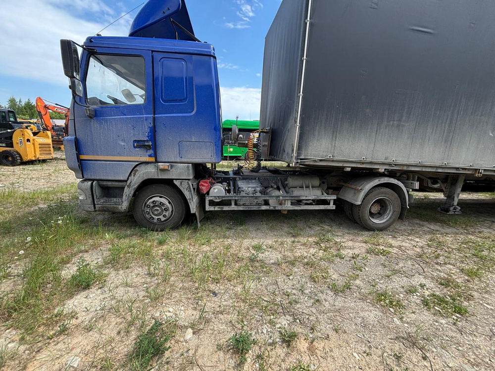 МАЗ 4371 4x2 Седельный тягач 4371С0-528-000 (Дизельный, 4.4 л, 169 л.с. МТ)