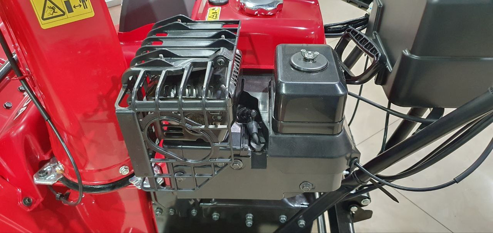 Снегоуборщик бензиновый Honda HSS 760 A ET