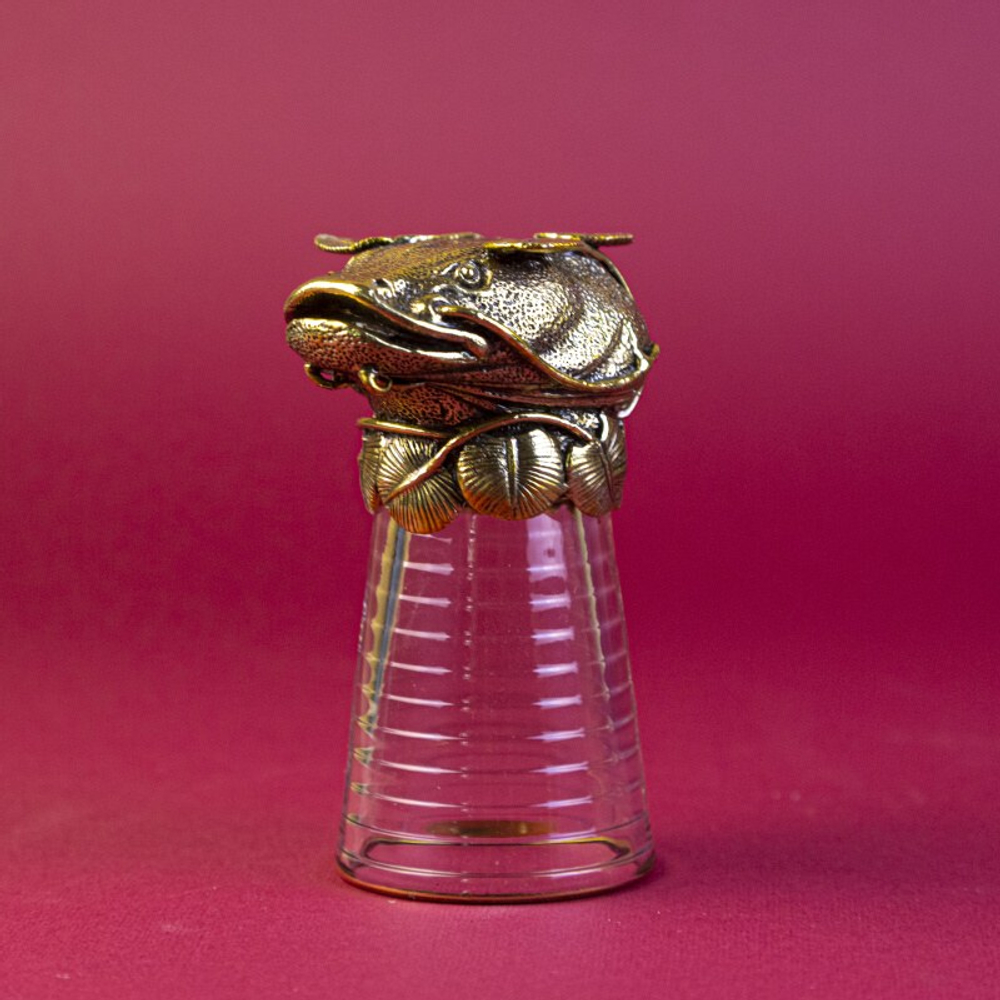 Чарки-перевертыши с изображением рыб