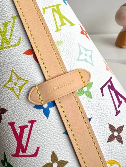 Сумка Louis Vuitton Carry All PM Белый