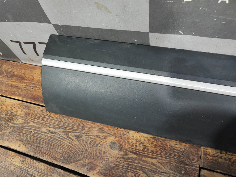 Накладка двери передней правой Haval F7 2, F7x 2 24-нв Б/У Оригинал 5006920XKN02A