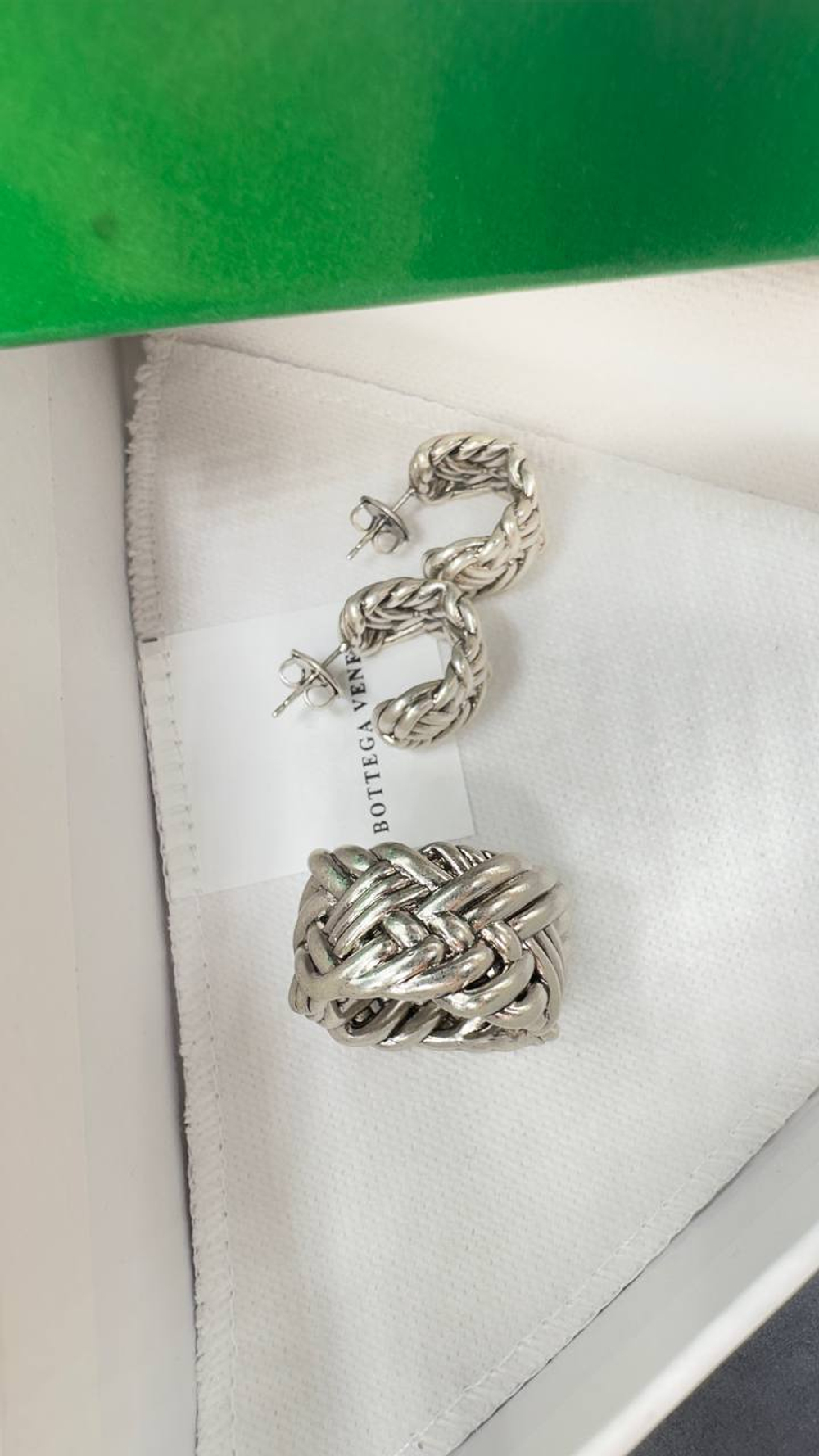 Серьги Bottega Veneta