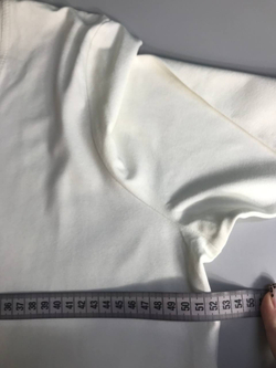 Блузка приятная к телу, маркировка 46, визуально на 52 размер