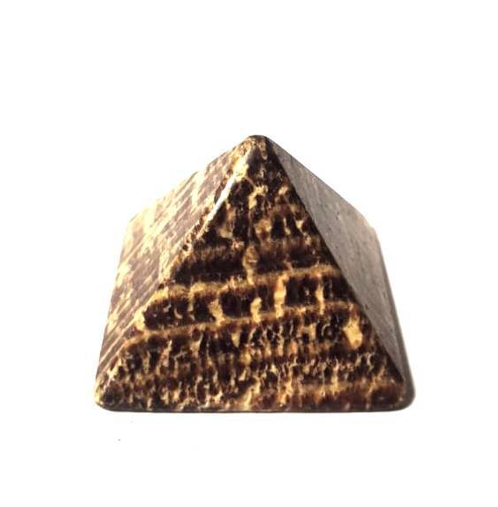 Пирамида 52мм пегматит 100.5