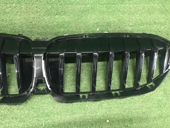 Решетка радиатора BMW 3er G20 (2018-2022)