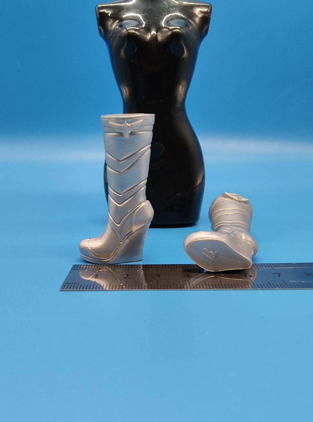 Обувь для куклы Барби сапоги 021023