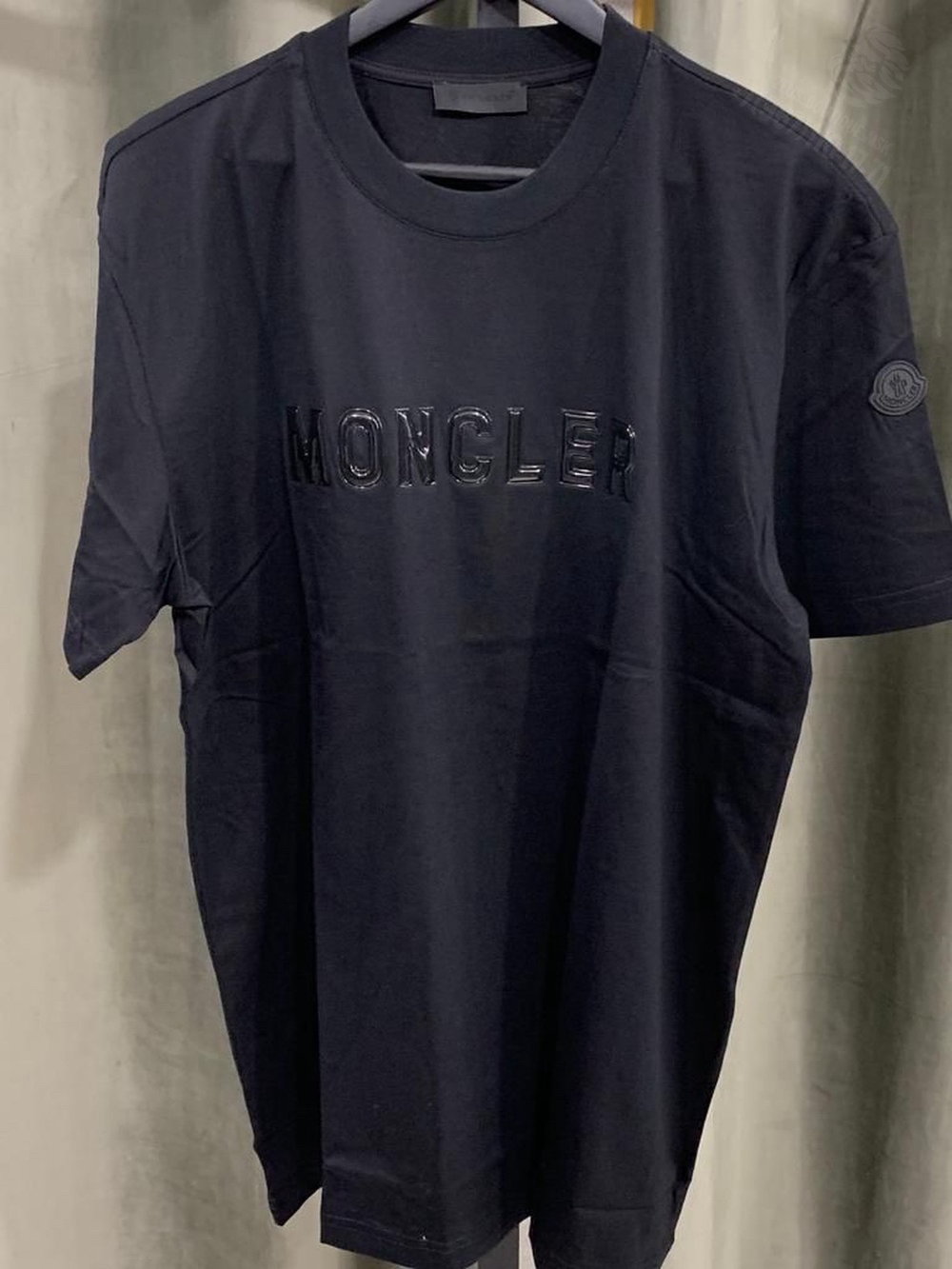 Футболка Moncler