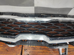 Решетка радиатора Kia Cerato 4 (BD) 18-21 Б/У Оригинал 86350M6010