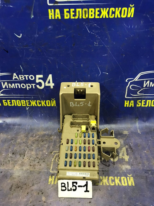 Блок предохранителей салонный SUBARU LEGACY 2005