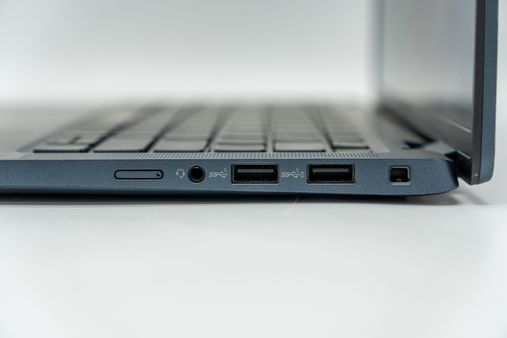 Ноутбук Dell Latitude 7440 ( i5-1345U )