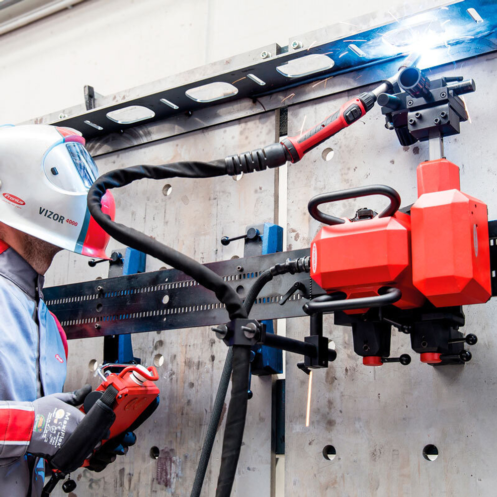 Сварочный трактор FlexTrack 45 Pro