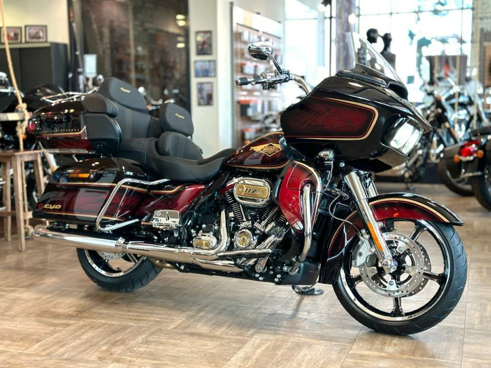 Harley-Davidson CVO Road Glide Limited, 2023 ANNV