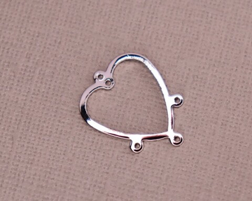 Коннектор сердце 24 мм