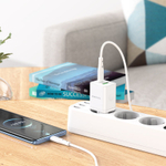 Сетевой адаптер питания BOROFONE BN7 PD 20W+QC 3.0 + кабель Type-C - Lightning (белый)