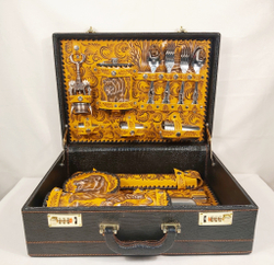 Набор подарочный для пикника «Хозяин Тайги» на 6 персон в кейсе