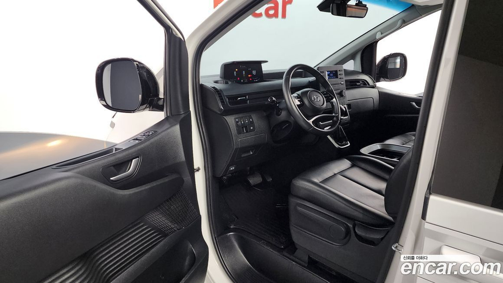 Hyundai Staria Cargo 5인승 (08.2021)