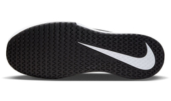 Женские Кроссовки теннисные Nike Court Vapor Lite 2 - black/white