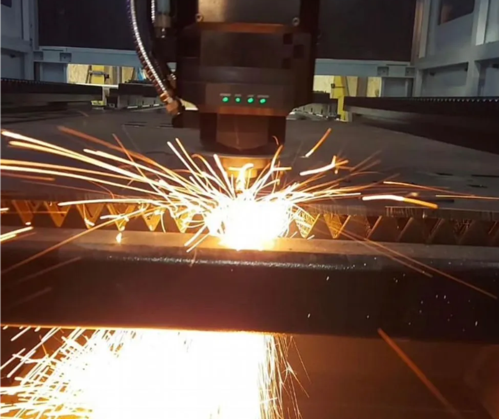 MetalTec 2060HP промышленный комплекс лазерной резки