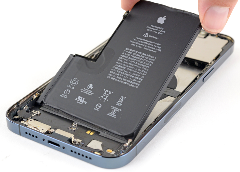 Замена аккумулятора на iPhone 13 Pro Max