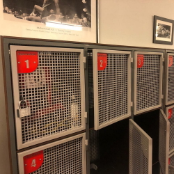 Шкаф для хранения экипировки