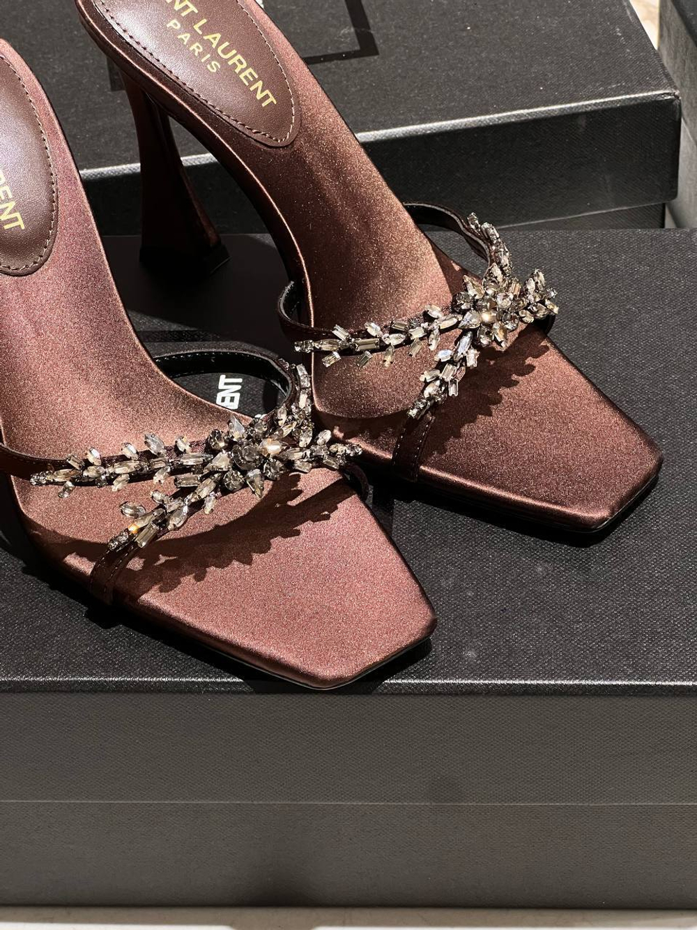 Босоножки Saint Laurent