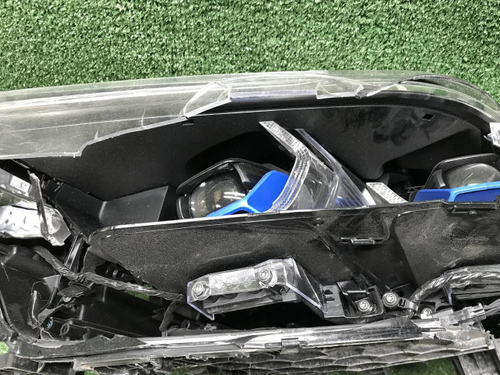 Битая Фара левая BMW X5 G05 (18-23) Laser Light
