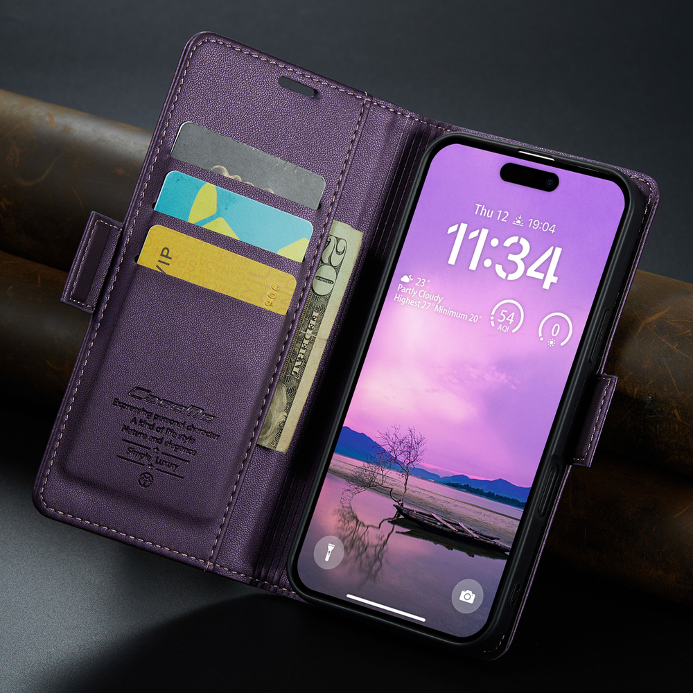 Чехол-книжка CaseMe Smooth iPhone 16
