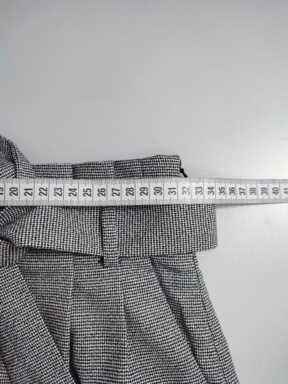 Юбка H&M оригинальная 38 размер