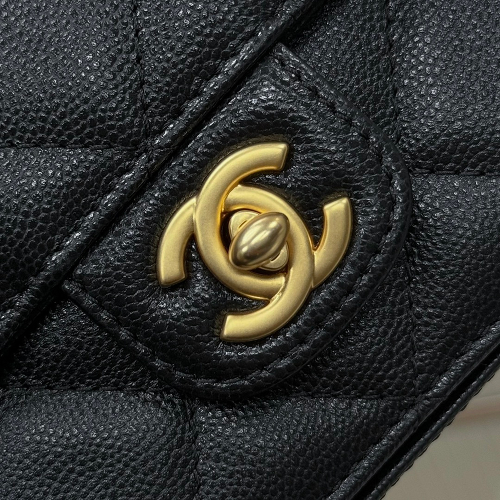 Chanel Bag 16 cm