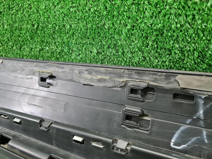 Накладка двери правая Audi Q5 2 80A (2017-н.в.)