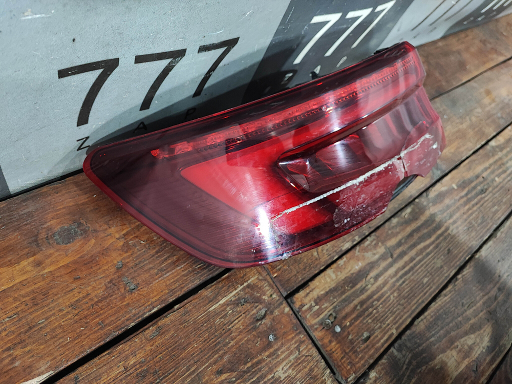Фонарь задний левый Audi A4 (B9) 15-20 Б/У Оригинал 8W5945091G
