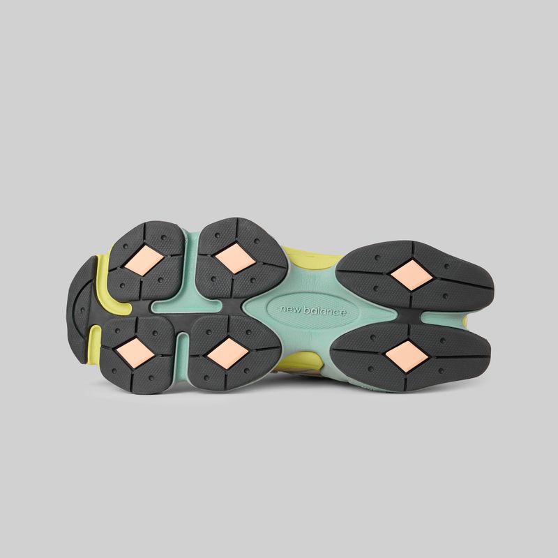 Кроссовки New Balance 9060 