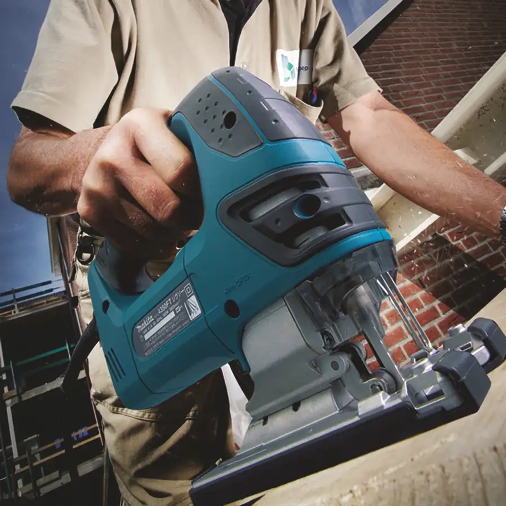 Лобзик Makita 4350FCTJ