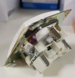 Розетка Legrand Valena + рамка 2 поста Белая