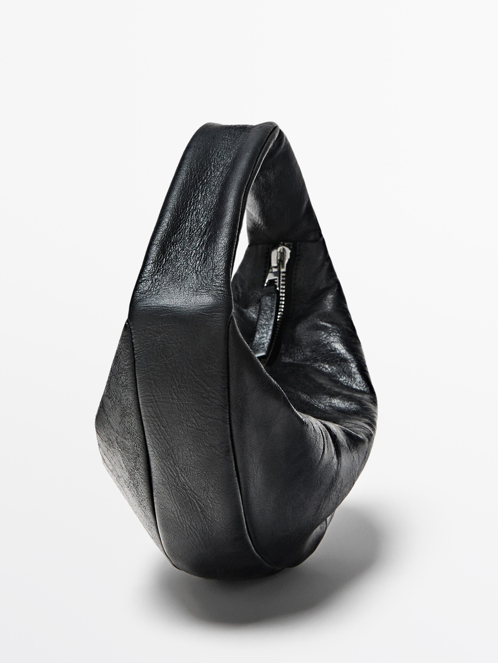 Massimo Dutti Миниатюрная сумка-полумесяц из кожи наппа, черный