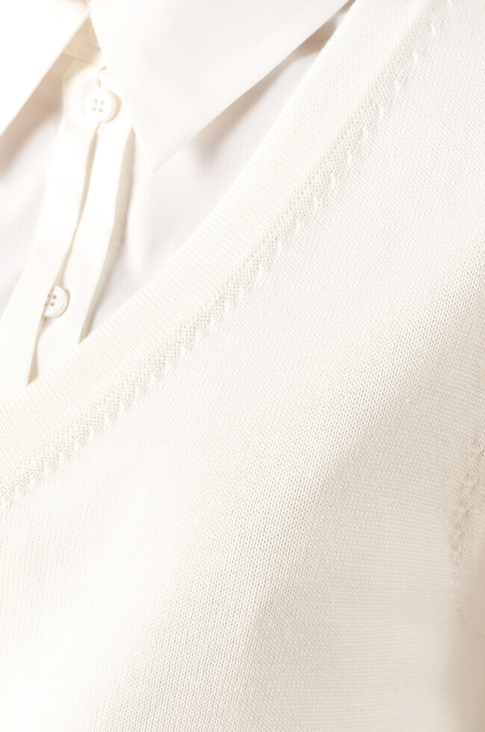 23052 Жилет женский (молочный / синий)