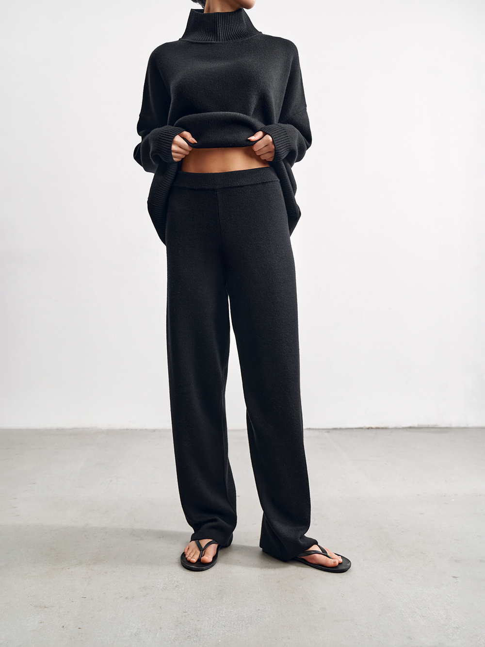 Брюки WEEKEND, чёрный