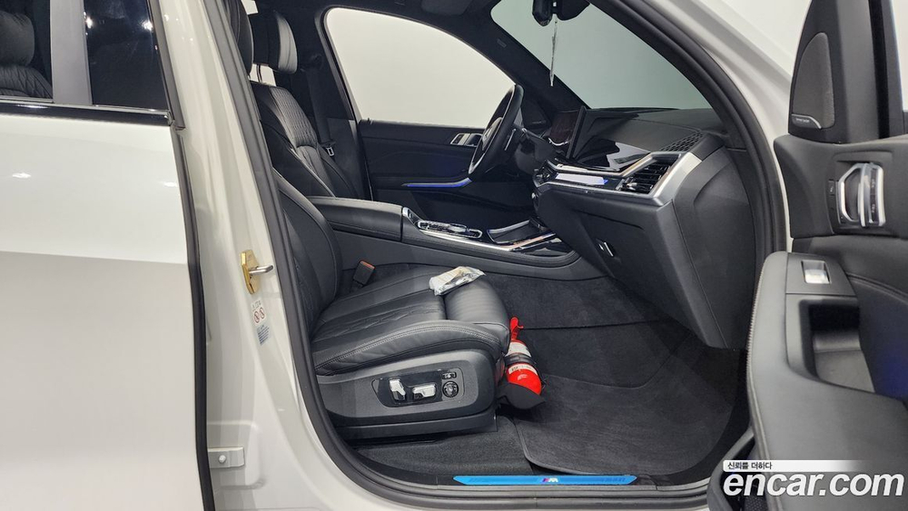 BMW X7 (G07) xDrive 40i M Sports 7-и местный (07.2023)
