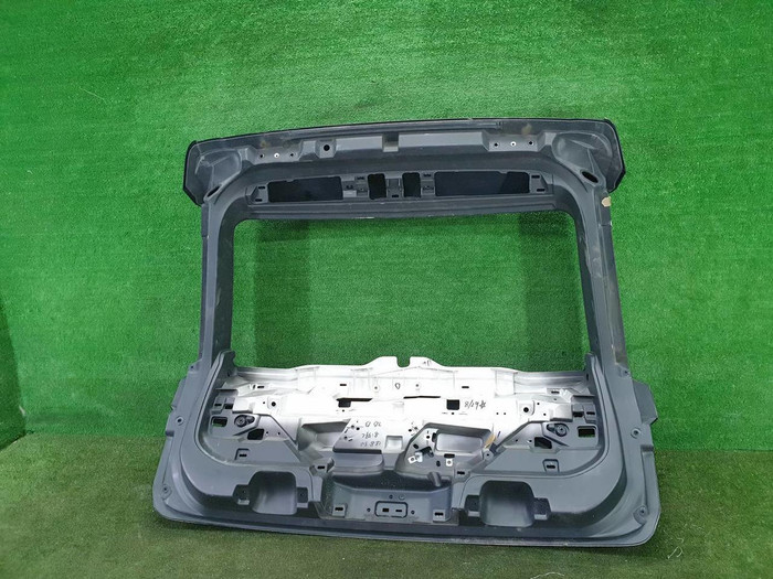 Крышка багажника Volvo XC60 2 (2017-н.в.)